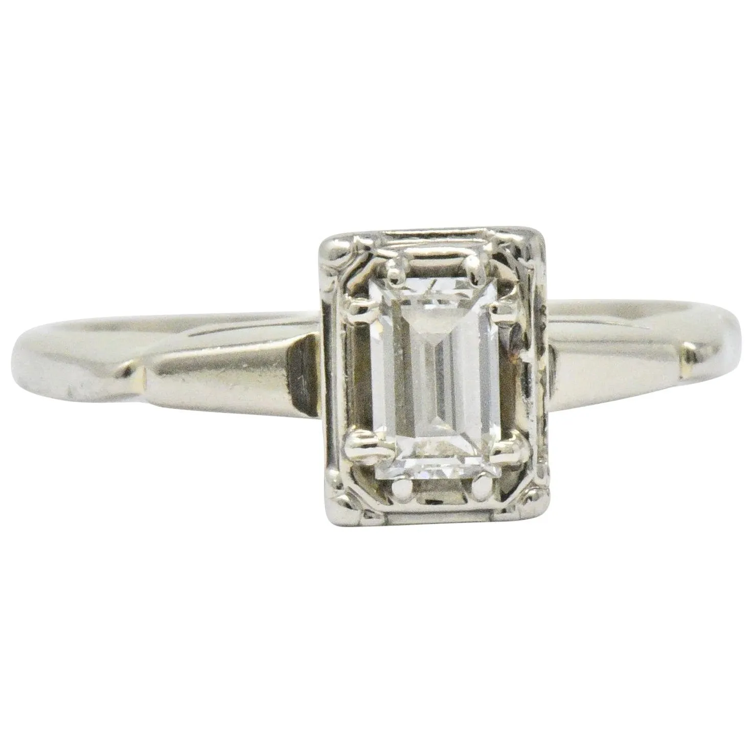 Art Deco 0.35 CTW Diamond 14 Karat White Gold Engagement Ring