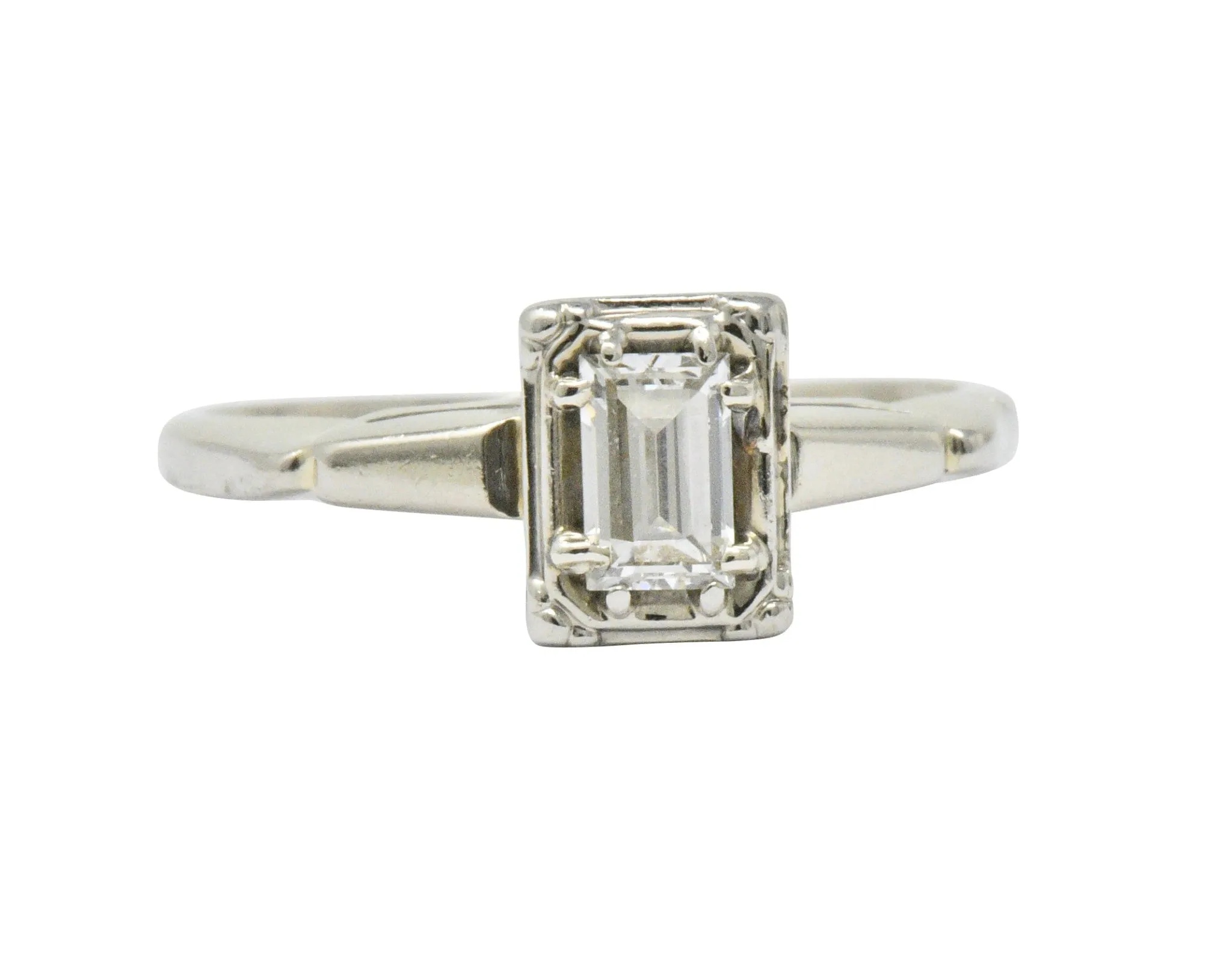 Art Deco 0.35 CTW Diamond 14 Karat White Gold Engagement Ring