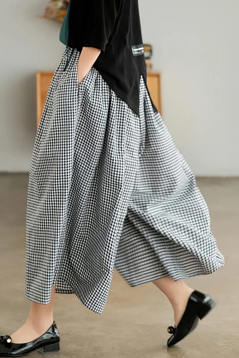 Chouyatou Women's Cotton Linen Pants Elastic Waist Plaid Gingham Wide Leg Capri Palazzo Pants