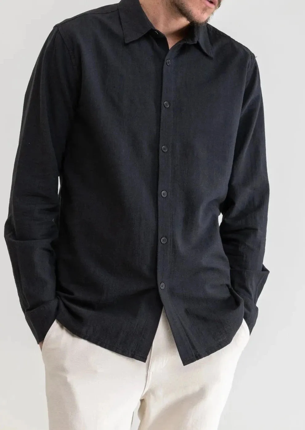 Classic Linen Long-Sleeve Button Up Shirt