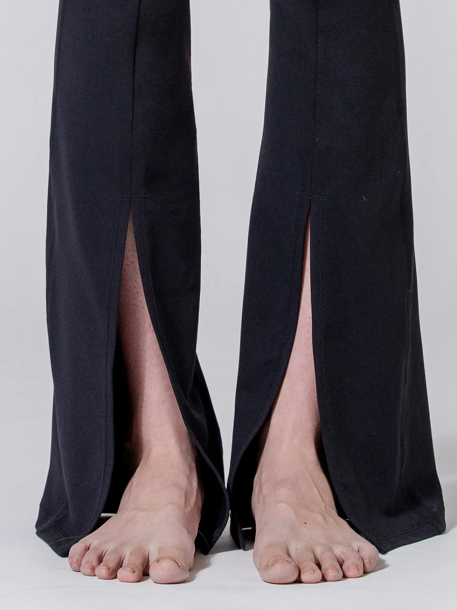 DIVINE FRONT SPLIT FLARE PANTS