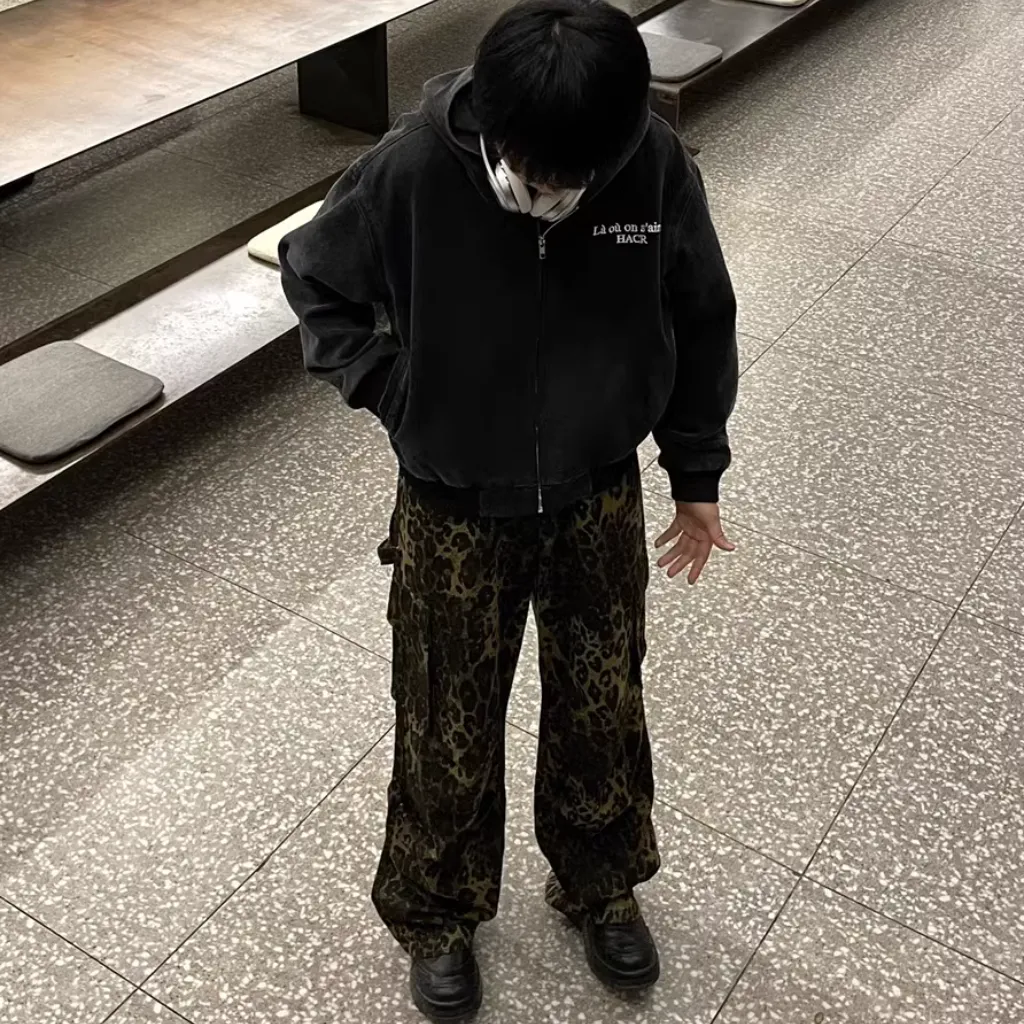 High Street Leopard Cargo Pants