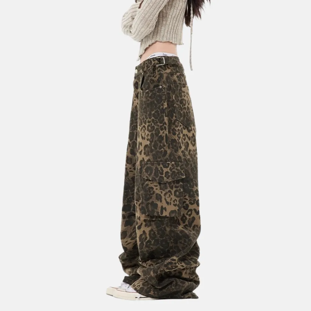High Street Leopard Cargo Pants