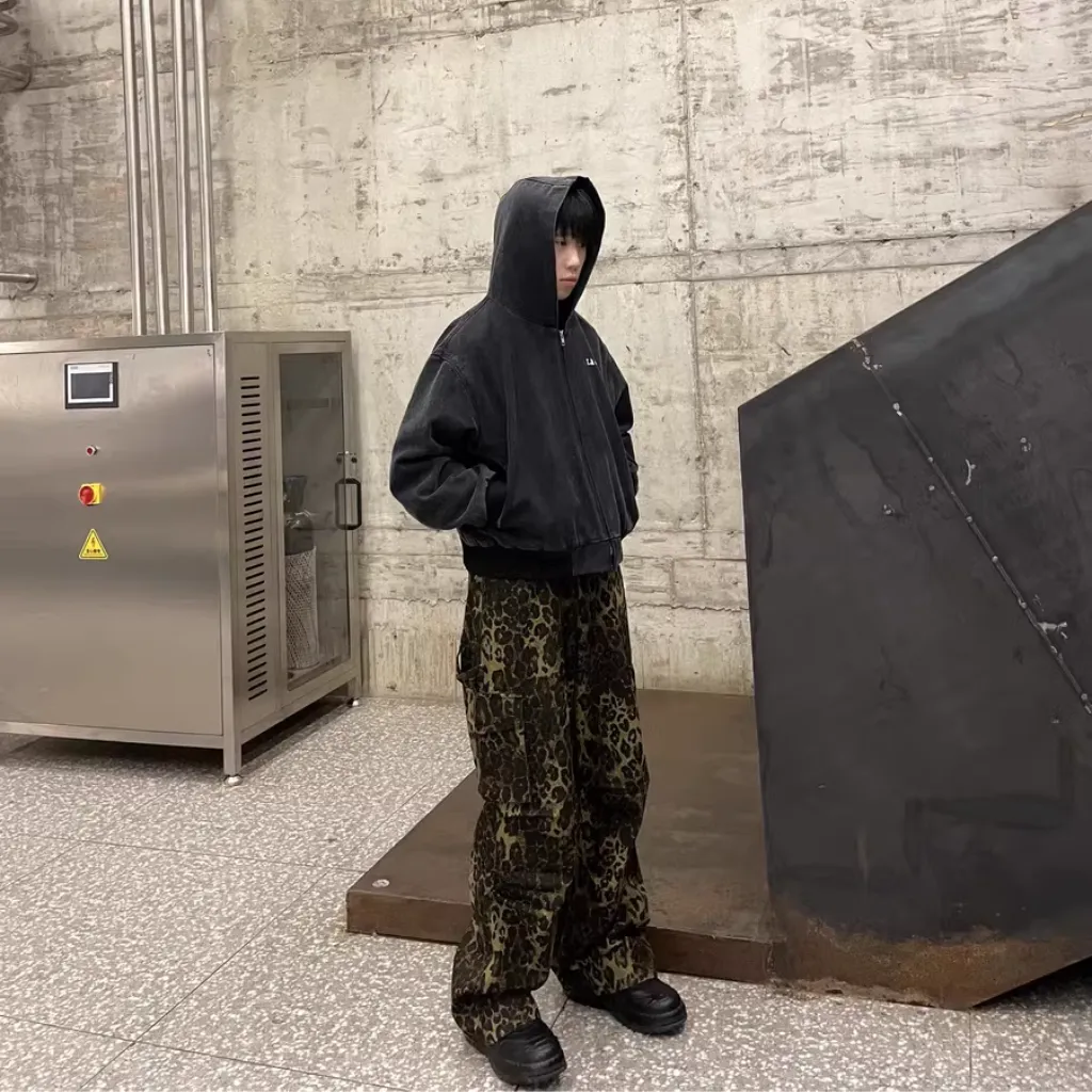 High Street Leopard Cargo Pants