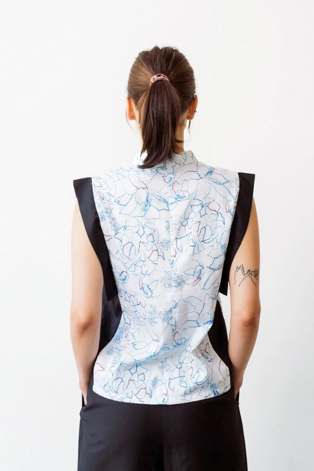 Linear Cheongsam Top - Aquatic Print (US 8)