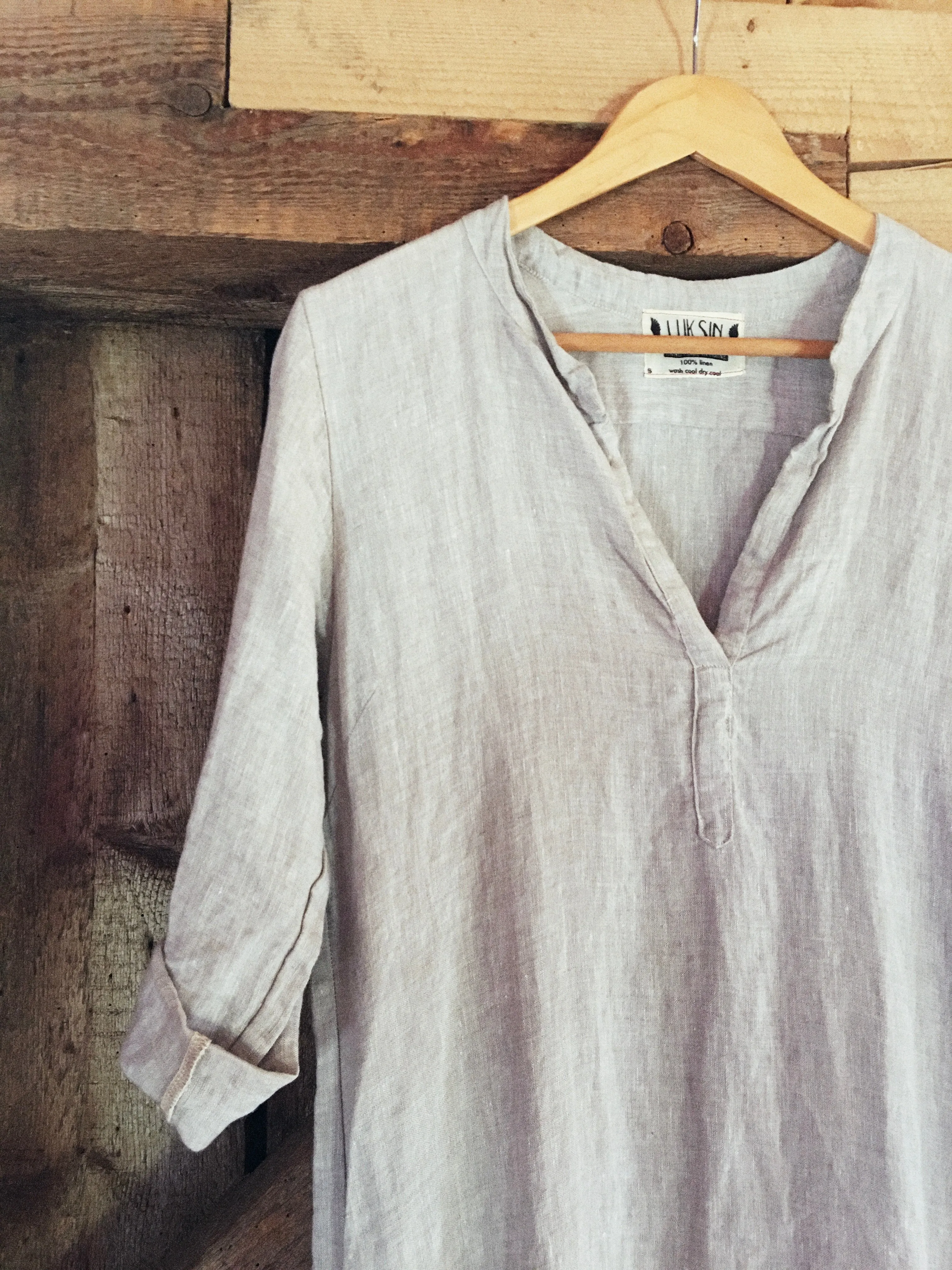 linen market dress in sand
