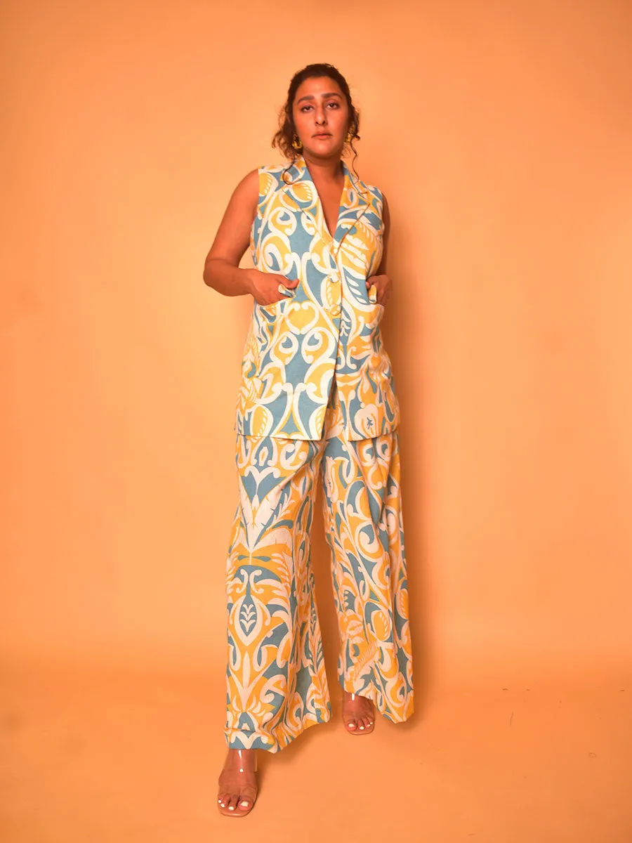 Mila Sleeveless Jacket