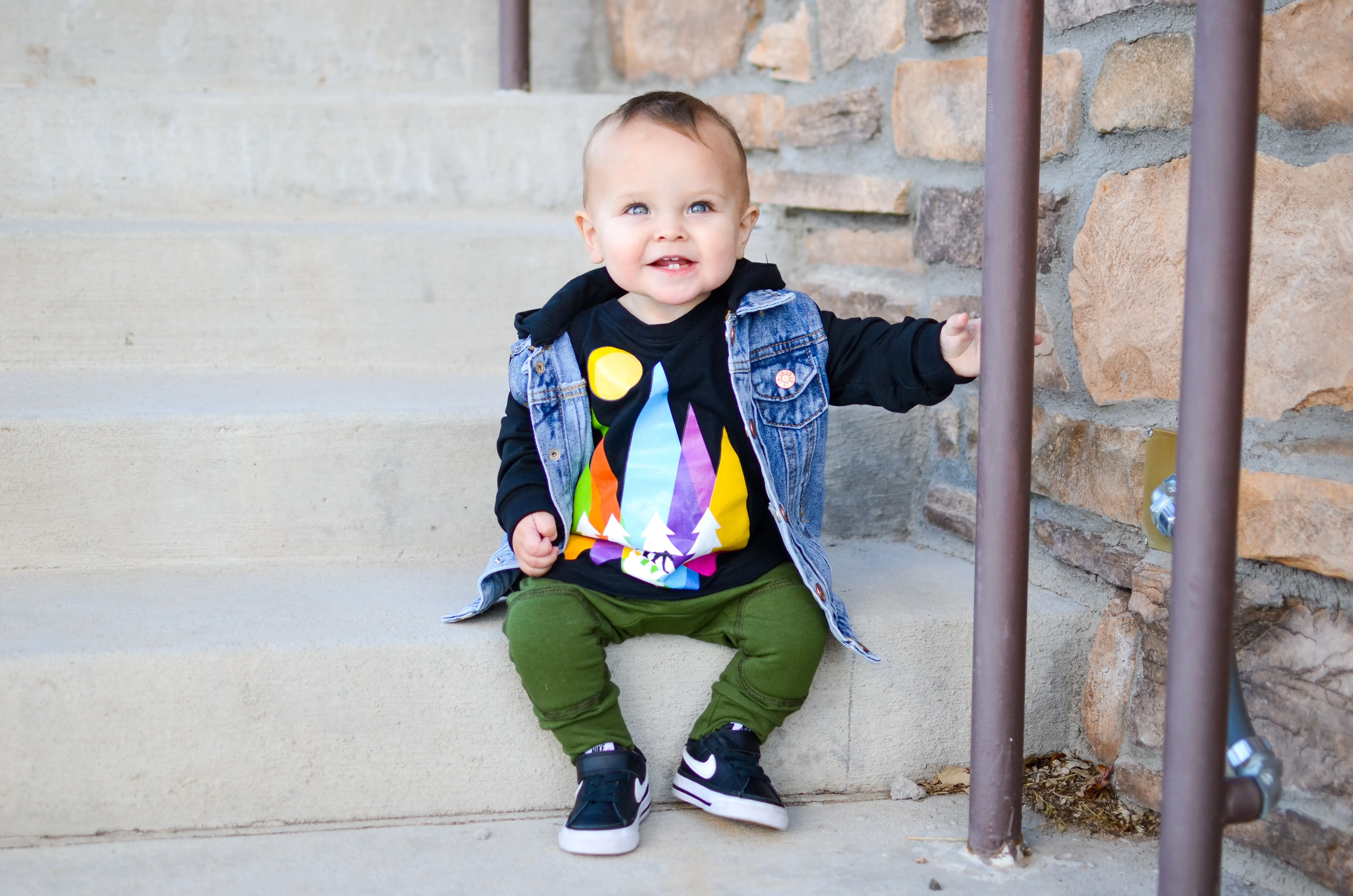 Modern Movers Joggers – Olive (Size 9 to 12 Months)