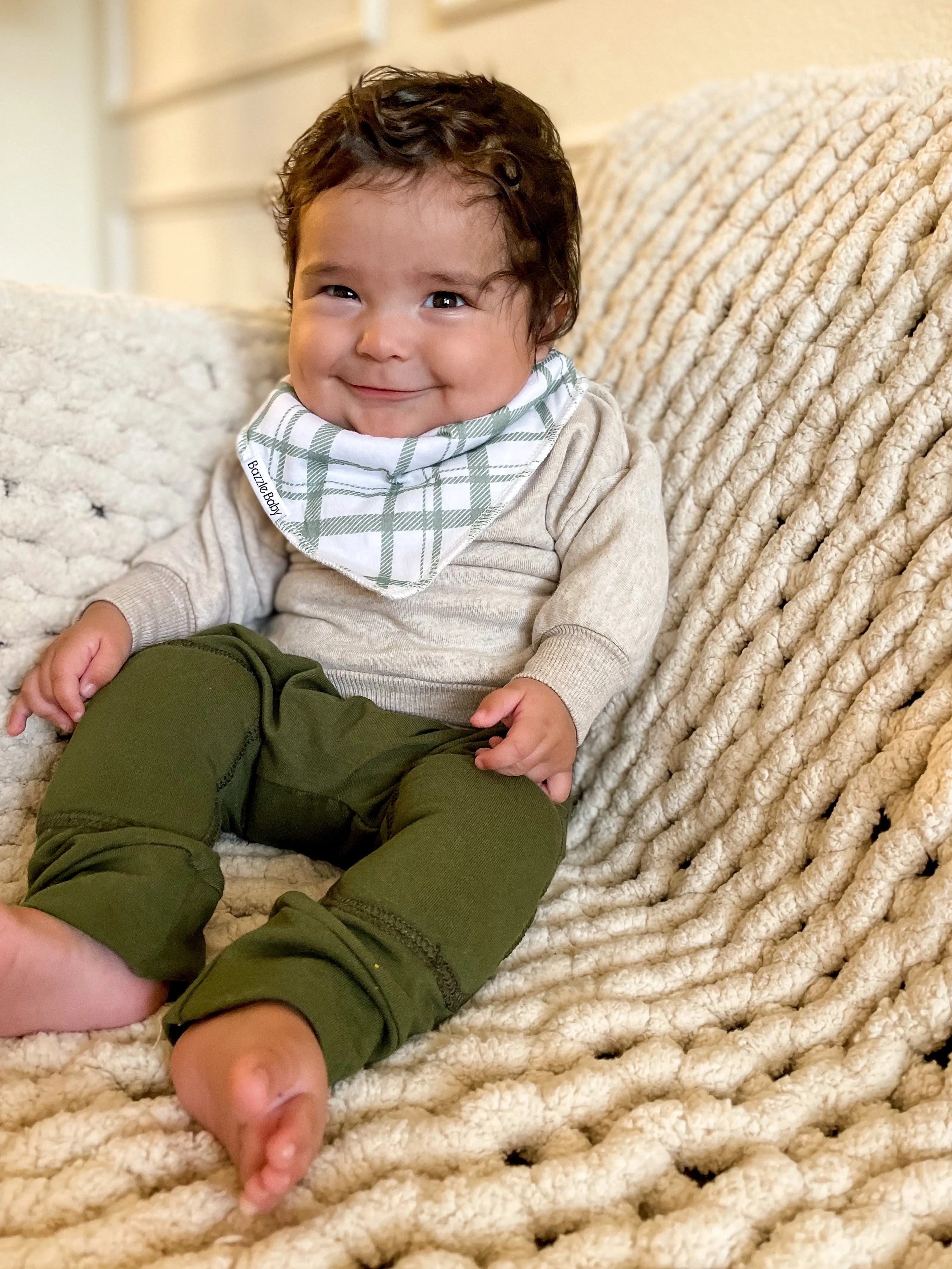 Modern Movers Joggers – Olive (Size 9 to 12 Months)