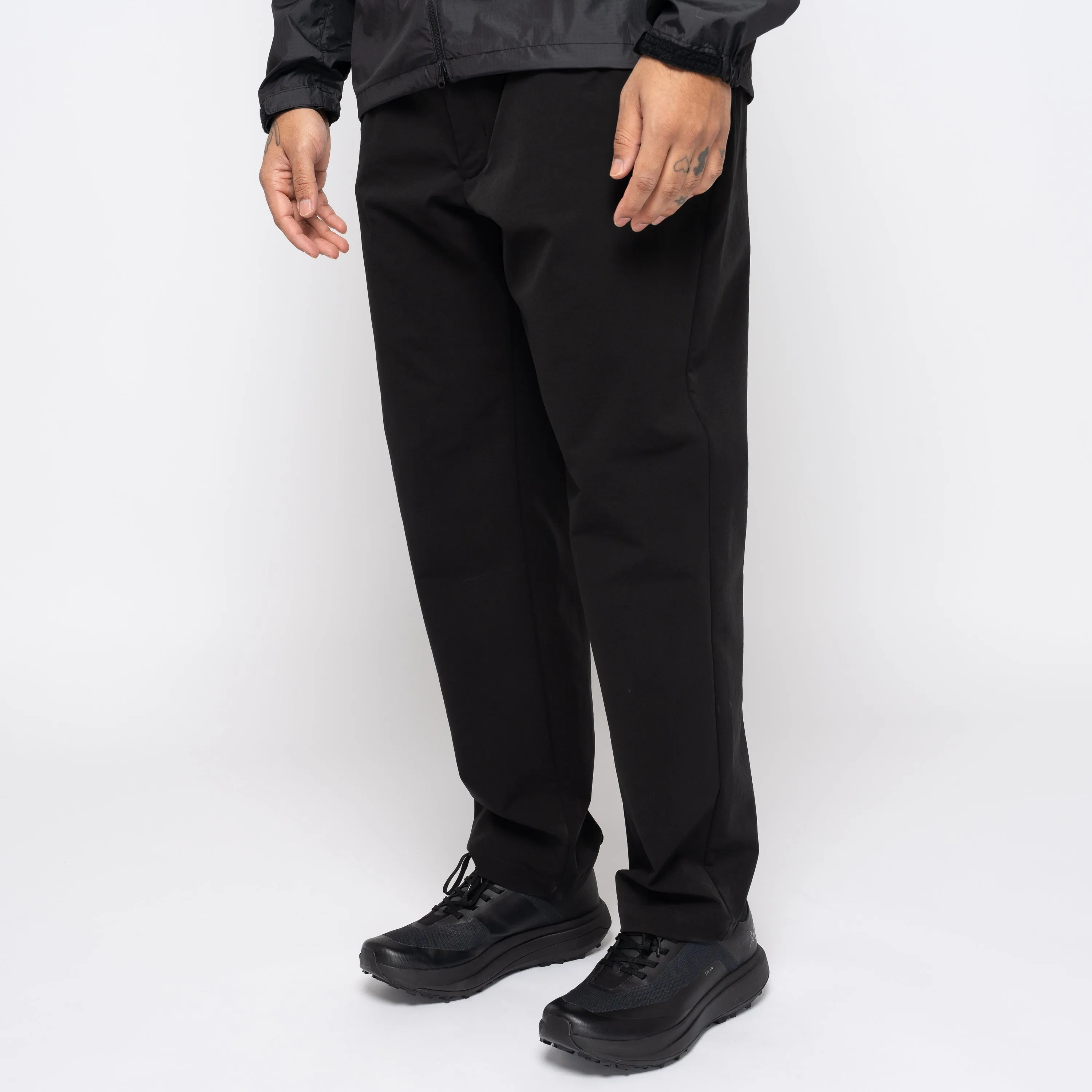 One Tuck Tapered Stretch Pants Black GL74198