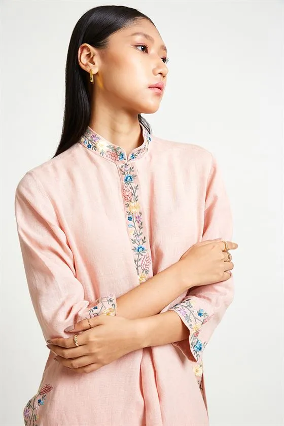 Payal Pratap   -   Rock Garden Candytuft Embroidered Kurta Pant Set (2pcs)