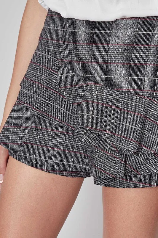 Ruffle Layer Short Pants