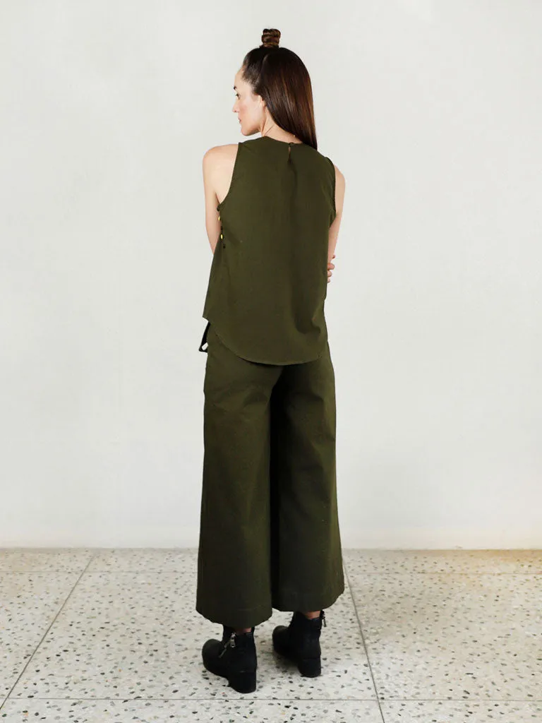 Side Buttoned Solid Top