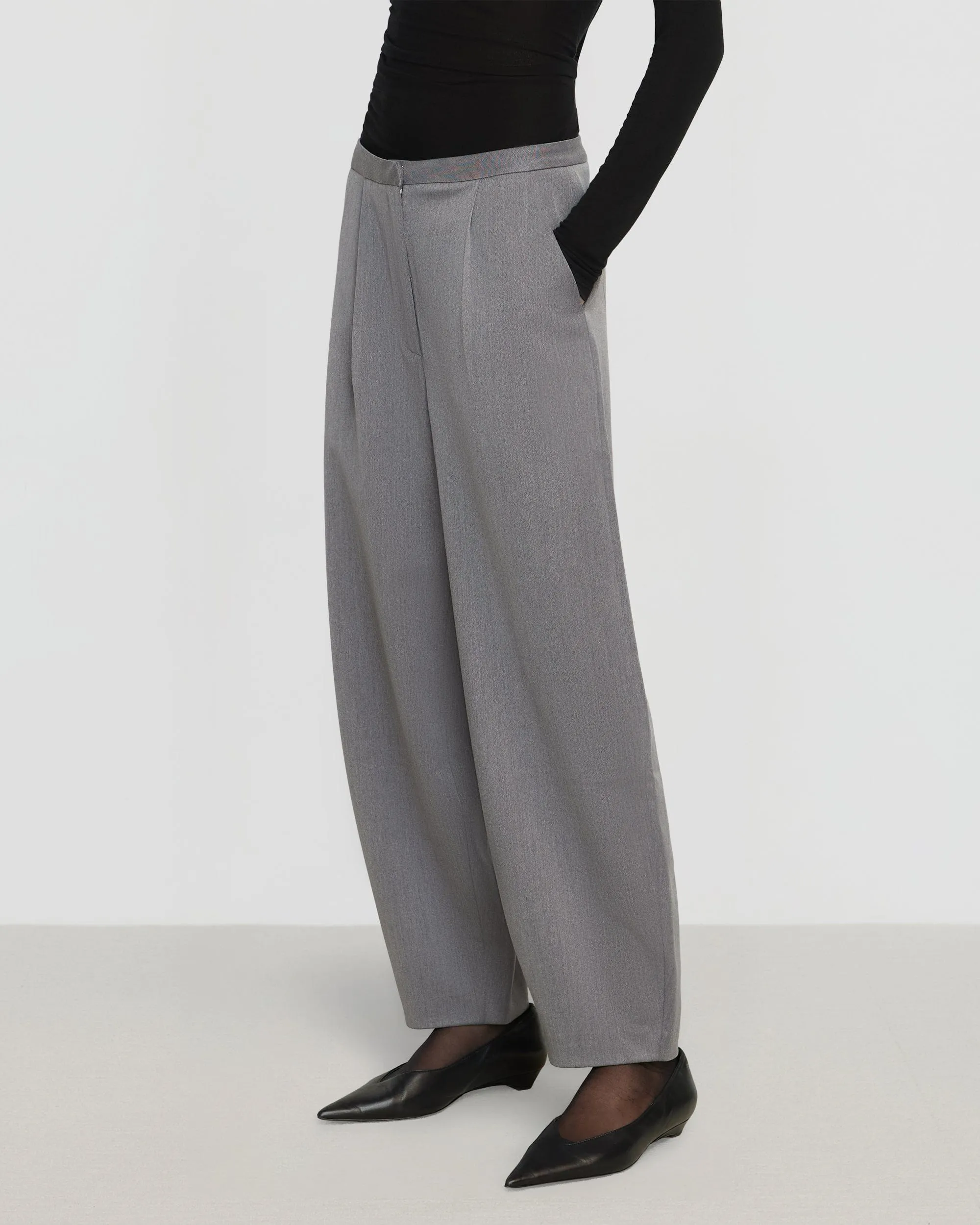 Tula Barrel Tapered-Leg Pant
