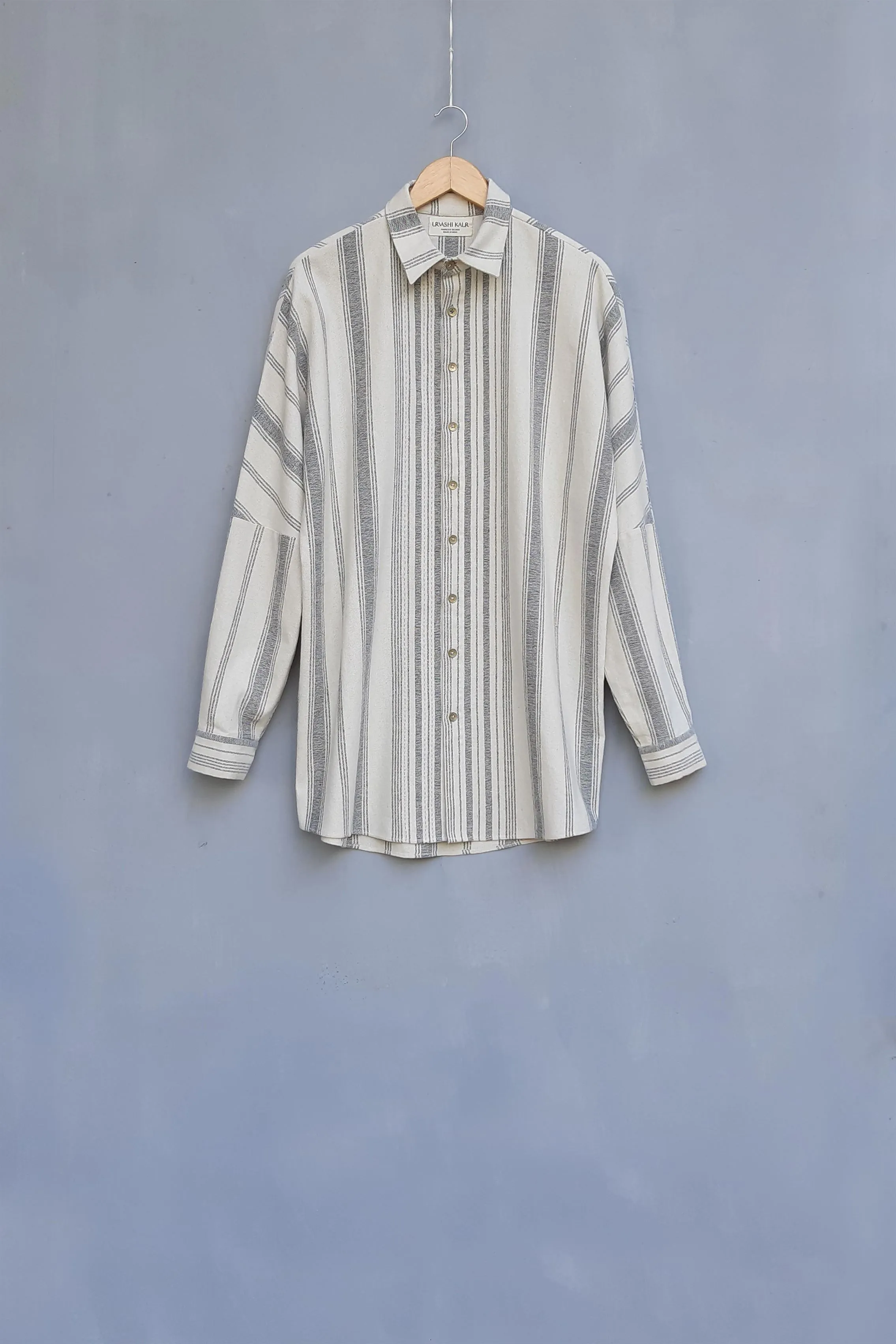 Urvashi Kaur   I    Matsudo SHIRT LUNA  100% handloom cotton  Shell TESSELLATE- 01
