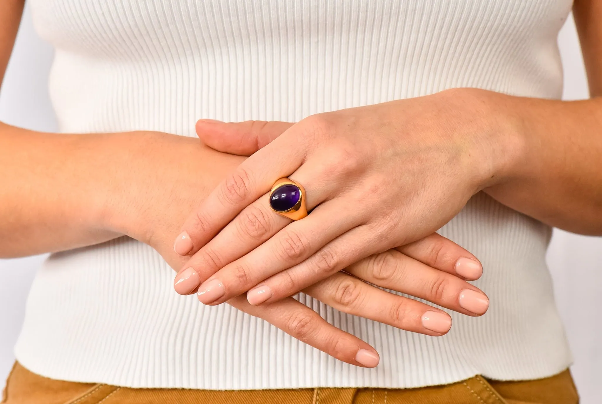 Vintage Amethyst 14 Karat Gold Cabochon Unisex Ring