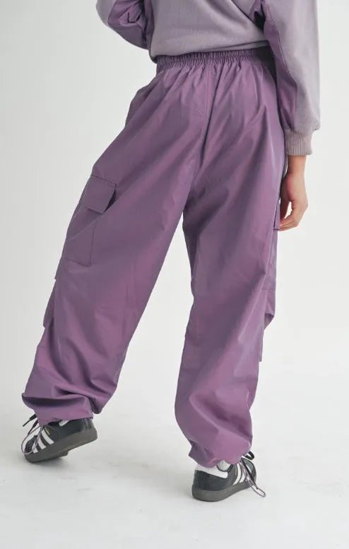 Vita Elastic Waits Cargo Pants || Sadie & Sage