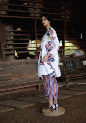YAM   I  Mosman  GARDEN OF PARADISE SET KURTA SET PURE SILK HABUTAI WHITE Festive Collections YAMKU14